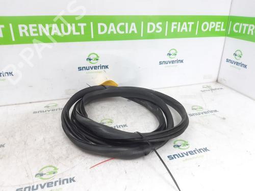 Rubber door seal RENAULT MEGANE III Grandtour (KZ0/1) 1.5 dCi (KZ09, KZ0D, KZ1G, KZ29, KZ14, KZ1W, KZ10, KZ1F,... | BP22218708C142 