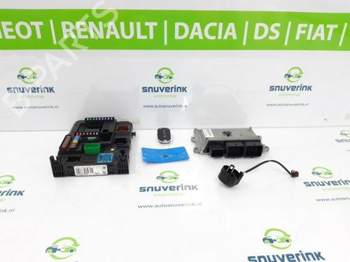 Used Engine control unit (ECU) Engine control unit (ECU) 11251607 11251607