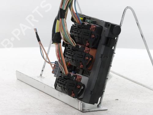 Fuse box PEUGEOT 308 CC (4B_) 1.6 16V | BP34565662E1 - Image 3