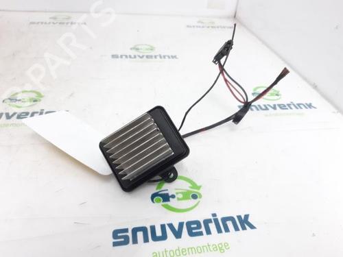 Used Heater resistor Heater resistor SMART FORFOUR Hatchback (453) 1.0 (453.042, 453.043) (71 hp) 40574722 40574722