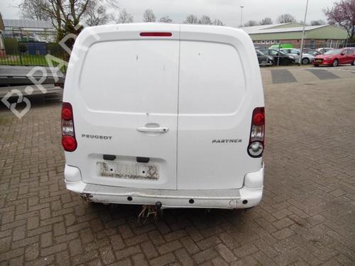 Electronic module PEUGEOT PARTNER Box Body/MPV 1.6 BlueHDi 100 | BP40575596M83 - Image 9