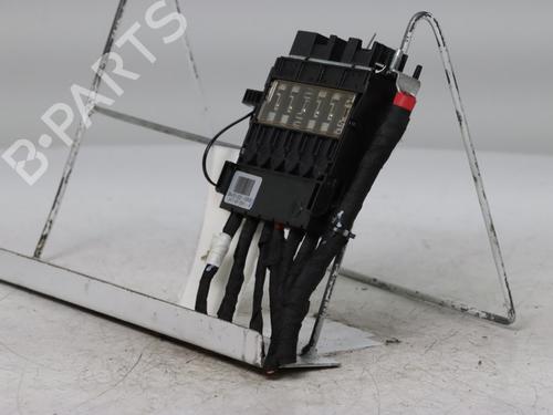 Fuse box RENAULT KANGOO III Box Body/MPV E-Tech Electric (FJJA) | BP38264114E1 - Image 3