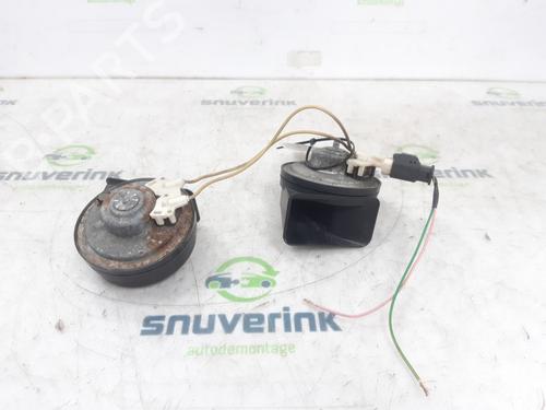 Horn PEUGEOT 5008 II (MC_, MJ_, MR_, M4_) 1.6 THP 165 (M45GZW, M45GYW, M45GYV) | BP24167068E13 