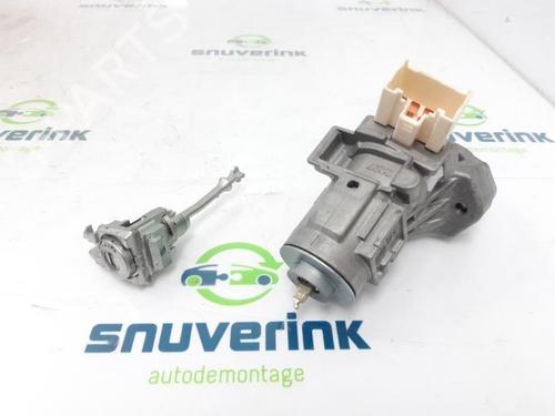 Used Ignition barrel Ignition barrel PEUGEOT 108 1.0 VTi 72 (72 hp) 40572968 40572968