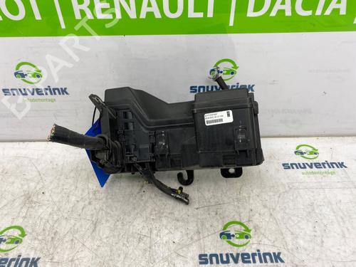 Used Fuse box Fuse box 17146958 17146958