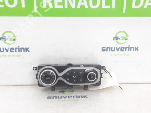 Used Climate control RENAULT ZOE Hatchback Van (BFM_) Electric (BFME) (92 hp) 25379271