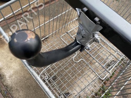 Tow ball/Mechanism RENAULT CLIO V (B7_) 1.0 TCe 100 (B7MT) | BP29899409C141