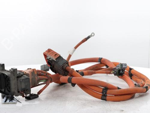 Used Other PEUGEOT 2008 II (UD_, US_, UY_, UJ_, UR_, UC_) e-2008 (UKZKXZ) (136 hp) 31960796