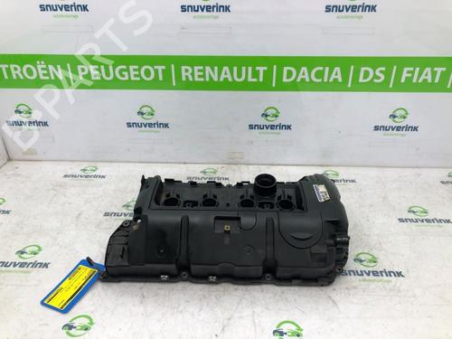 Used Valve cover Valve cover 20500176 20500176