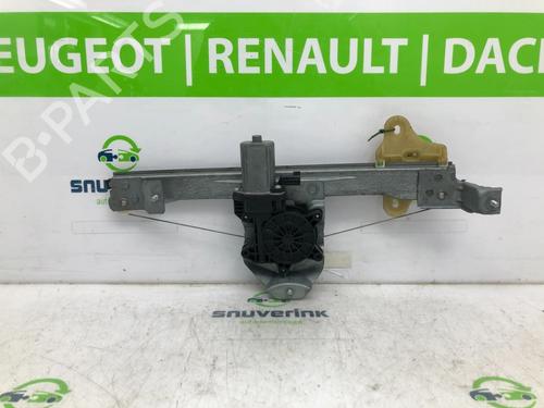 Rudehejsemekanisme Højre bagtil RENAULT CAPTUR I (J5_, H5_) 0.9 TCe 90 (90 hp) 12425609