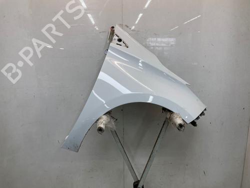 Used Right front fenders Right front fenders RENAULT ZOE (BFM_) ZOE (88 hp) 33874493 33874493