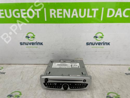 Used Radio Radio 26279573 26279573