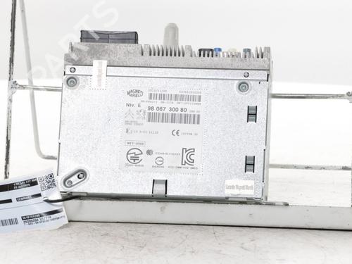 Used Radio Radio 33814011 33814011