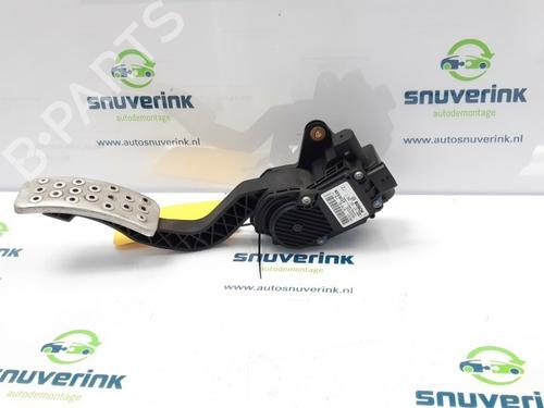 Used Pedal Pedal 10800958 10800958