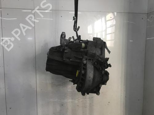 Gearbox PEUGEOT EXPERT Van (V_) 2.0 BlueHDi 120 | BP30186833M3