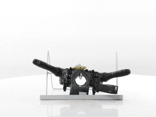 steering-column-stalk-renault-arkana-i-lcm_-ldn_-2019-28288954 main image