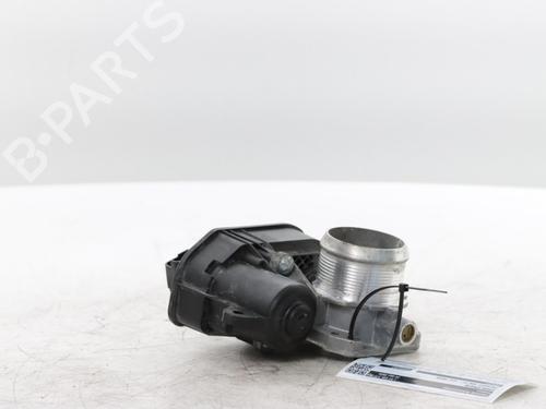 Used Throttle body Throttle body PEUGEOT 308 III (FB_, FH_, FP_, F3_, FM_) PureTech 130 (FPHNSL, FPHNST) (131 hp) 33697192 33697192