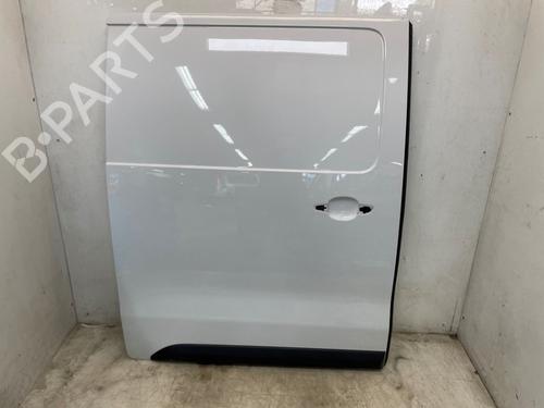 Used Right slide door Right slide door 39507569 39507569