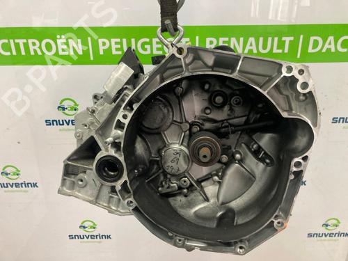 Used Gearbox RENAULT CAPTUR II (HF_) TCe 90 (HFM6) (91 hp) 24160105