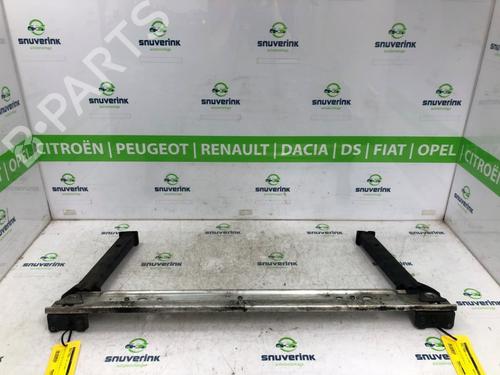 Used Support RENAULT MEGANE III Grandtour (KZ0/1) 1.5 dCi (KZ09, KZ0D, KZ1G, KZ29, KZ14, KZ1W, KZ10, KZ1F,... (110 hp) 22218681