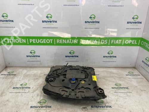 Serbatoio AdBlue PEUGEOT 208 I (CA_, CC_) 1.6 HDi / BlueHDi 75 (75 hp) 24477299
