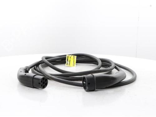 cable-renault-zoe-hatchback-van-bfm_-2019-37872919 main image