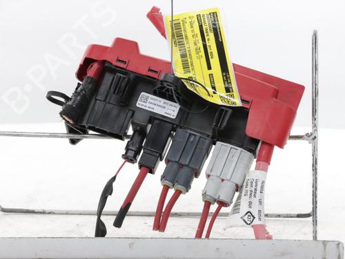 Used Fuse box Fuse box 34423553 34423553