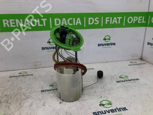 Used Fuel pump Fuel pump 30758582 30758582