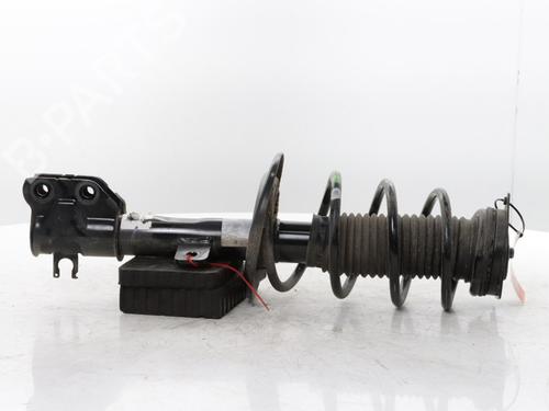 Used Right front shock absorber Right front shock absorber CITROËN C3 IV (CC_, CB_) 1.2 PureTech 100 (CCHPV4) (101 hp) 33845997 33845997