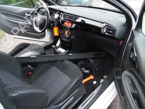 Start/Stop ECU CITROËN DS3 (SA_) 1.6 HDi 90 | BP40584007M59 - Image 25
