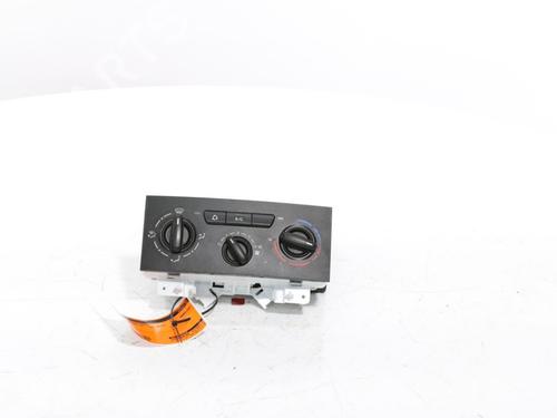 AC Styreenhet / Manøvreringsenhet CITROËN BERLINGO Box Body/MPV (B9) 1.6 HDi 90 (90 hp) 27351378