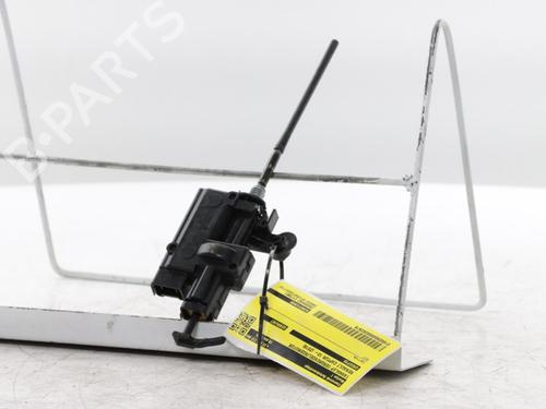 Used Fuel door actuator RENAULT CAPTUR I (J5_, H5_) 1.2 TCe 120 (118 hp) 31592409