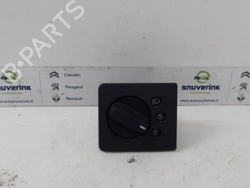 Used Headlight switch PEUGEOT BOXER Van (230L) 2.5 TDI (107 hp) 21111820