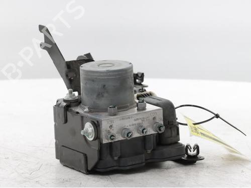 abs-pump-renault-arkana-i-lcm_-ldn_-2019-34563691 main image