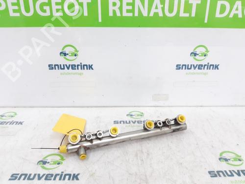 Used Injection rail Injection rail 23123047 23123047