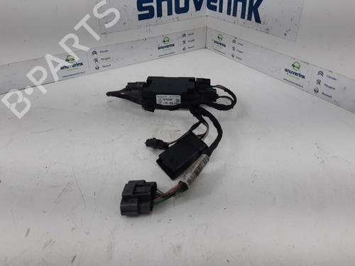 Used Electronic sensor RENAULT MEGANE IV Grandtour (K9A/M/N_) 1.5 dCi 110 (110 hp) 13190698
