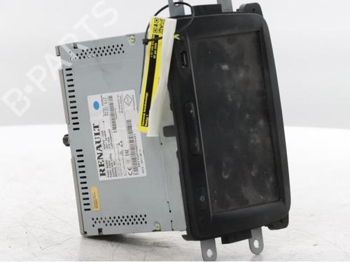 radio-renault-trafic-iii-van-fg_-2014-31960415 main image