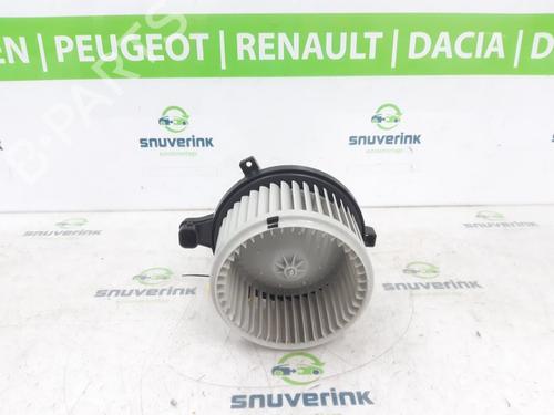 Used Heater blower motor RENAULT AUSTRAL E-TECH 200 Hybrid (HGM2) (199 hp) 24841039