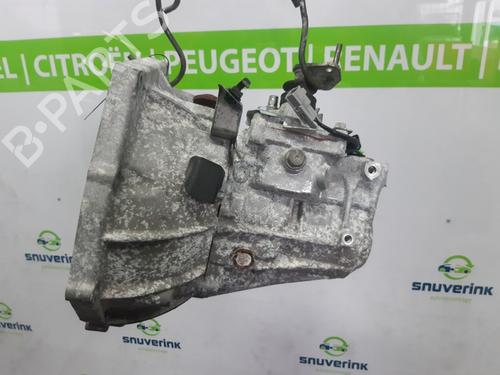 manual-gearbox-peugeot-108-10-vti-1611551880-1670932380-2014-10807191 main image