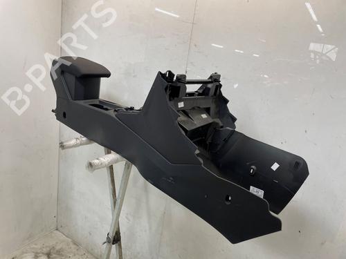 Middle console VW T-ROC (A11, D11) 1.0 TSI | BP38408958I22 - Image 2