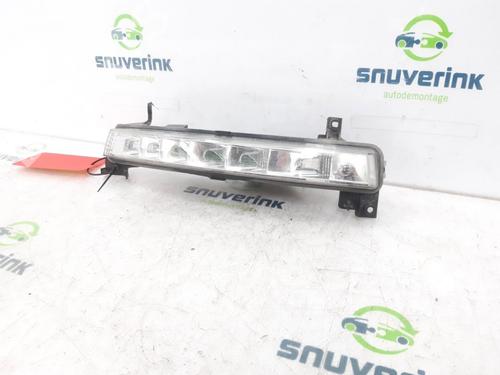 Used Right daytime light Right daytime light 21195024 21195024