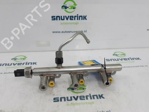 Used Injection rail Injection rail 13324515 13324515