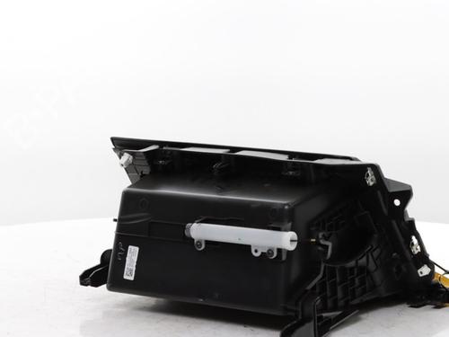 Guantera RENAULT 5 E-Tech 150 | BP33696811C95 - Image 7