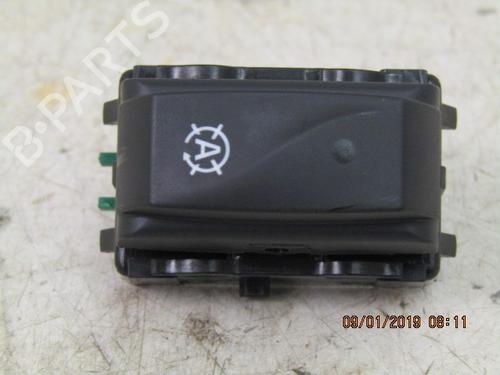 Used Switch RENAULT CAPTUR I (J5_, H5_) 0.9 TCe 90 (90 hp) 15294897
