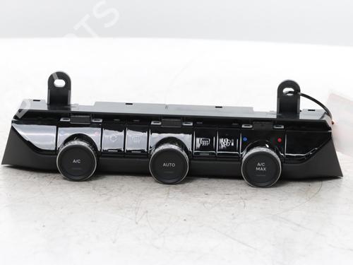 Used Climate control Climate control 38110602 38110602