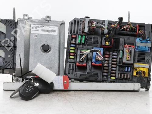 Used Engine control unit (ECU) Engine control unit (ECU) PEUGEOT 208 II (UB_, UP_, UW_, UJ_) e-208 (136 hp) 38110749 38110749