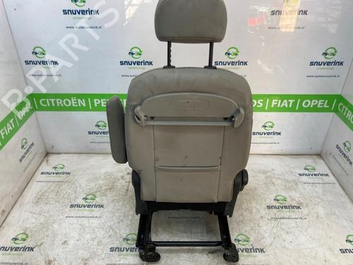 Right front seat PEUGEOT PARTNER Tepee 1.6 VTi | BP24477191C16 