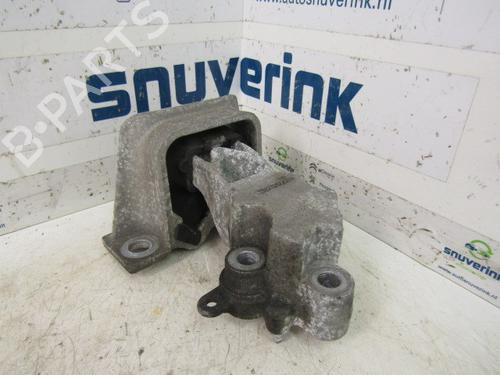 Used Engine mount Engine mount 10792051 10792051