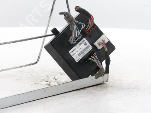 Electronic module RENAULT TWINGO III (BCM_, BCA_) 1.0 SCe 70 | BP40587956M83 - Image 10