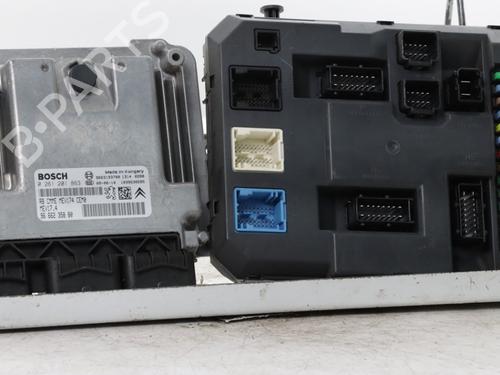 Used Engine control unit (ECU) Engine control unit (ECU) 38110961 38110961